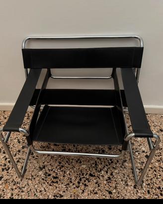 Sedia modello wassily Breuer in pelle perfetta