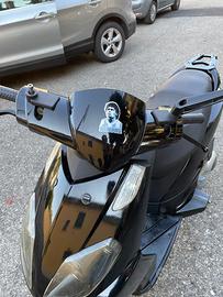 aprilia sr 2006