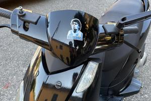 aprilia sr 2006