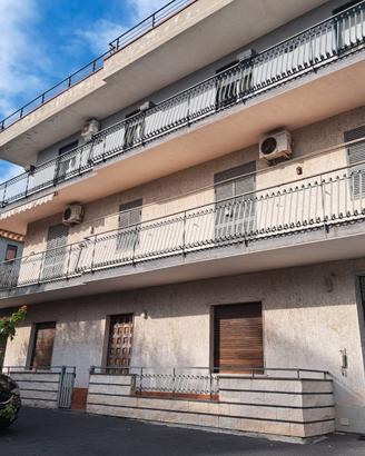 Ampio appartamento 170 mq + garage belsito