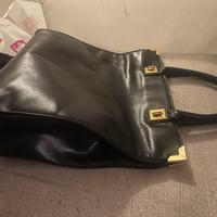 Borsa nera a spalla