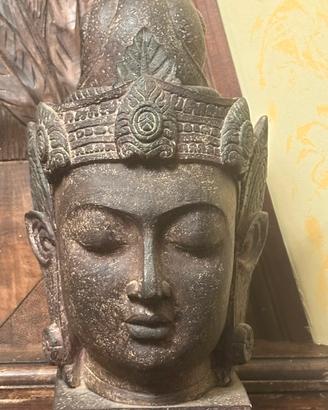 Scultura ispirazione asiatica