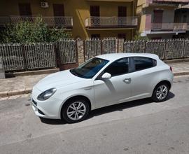 Alfa Romeo Giulietta 1.6 JTDm-2 120 CV Distinctive