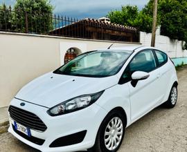 Ford Fiesta 1.2 60CV 3 porte Titanium