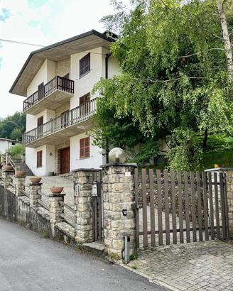 Villa o villino Schignano [Cod. rif 3327187VRG]