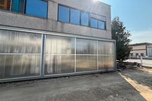 Box a parete scorrevole in alluminio