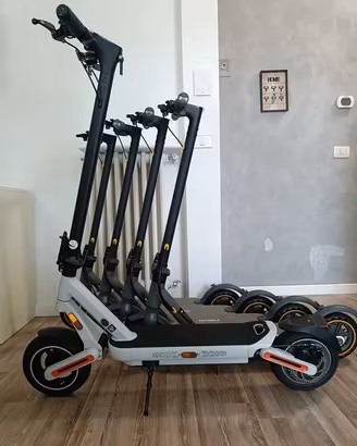 monopattini elettrici nuovi 45 all'ora 