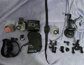GoPro Hero 2 + LCD BacPac + Kit Accessori (Nuovi)