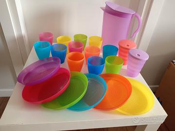 Servizio da tavola in plastica