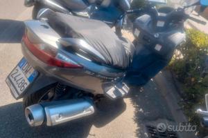 burgman 200