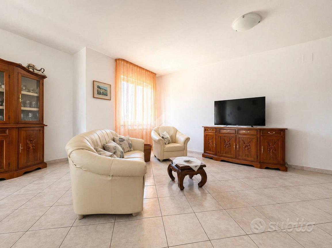 Appartamento – Luzzi, Cavoni-Ginestreto - Vista 5