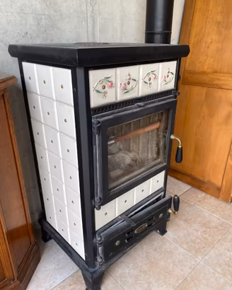 Stufa a legno Wekos
