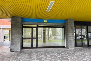 Locale Commerciale Bologna