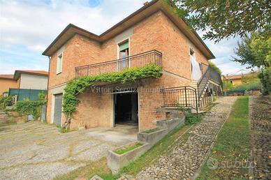 Gracciano di Montepulciano (SI), casa singola con