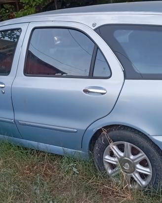 Lancia Lybra SW 1.9 JTD