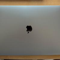 MacBook Pro 2019 i9 – 16GB RAM – 1TB SSD