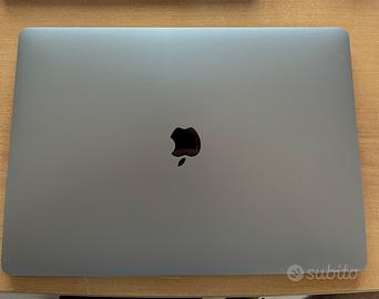 MacBook Pro 2019 i9 – 16GB RAM – 1TB SSD