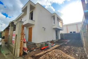 Villa con giardino, classe a, consegna aprile 2026