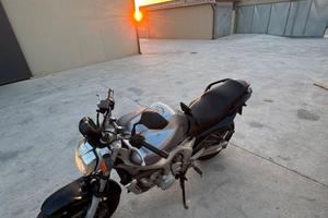 Yamaha FZ6