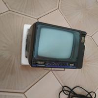 Tv bianco e nero portatile