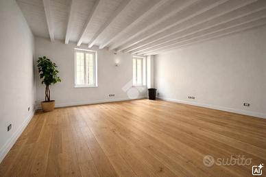 3 LOCALI A COLOGNE