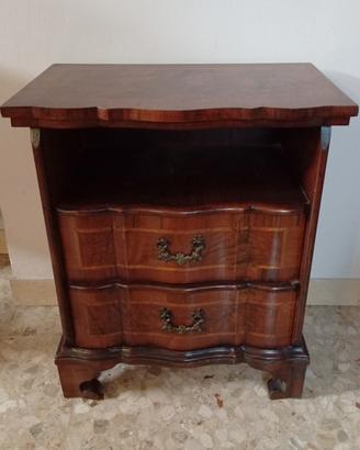Coppia COMODINI d'epoca legno massello intarsiato