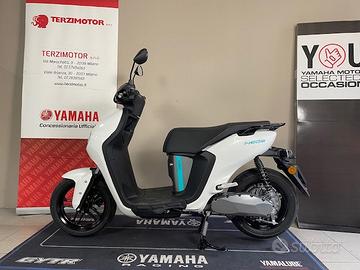 Yamaha Neo's Elettrico Dual Battery
