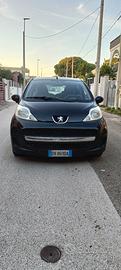 Peugeot 107 1.0 benzina