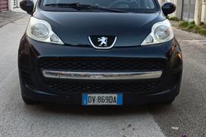 Peugeot 107 1.0 benzina