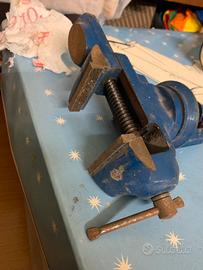 Morsa girevole da banco