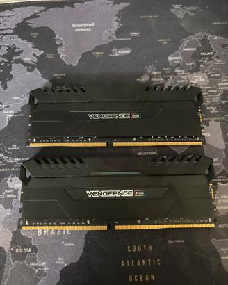 Ram ddr4 2x8gb CORSAIR