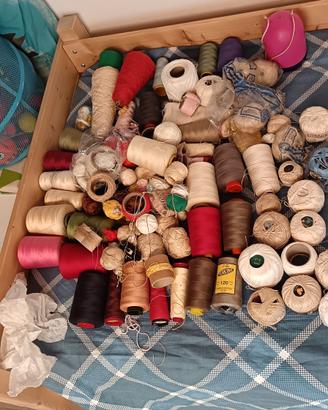 quasi 10 kg di cotone per uncinetto e cucito