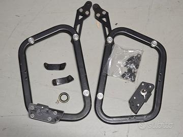 XSR 125 KIT MONTAGGIO E VALIGIE LATERALI