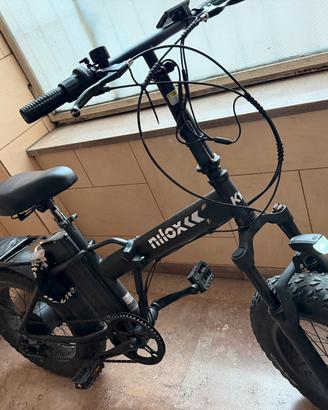 Bici elettrica Nilox X8 Fat Bike pieghevole