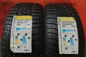 225 40 19 Gomme Invernali 2021 Pirelli 225 40R19