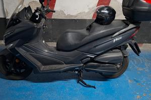 Scooter Kymco Xtown 300