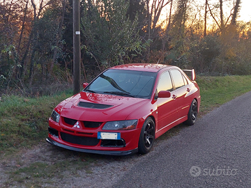 Mitsubishi Lancer EVO 8