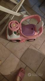 macchinina  per bambini piccoli a spinta 