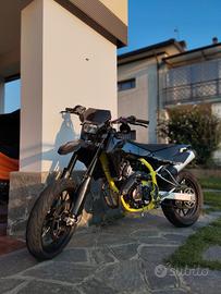 Swm sm 125 r 2023