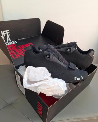scarpe Fisik R5 boa man misura 42  nuove