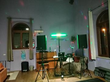 STRUMENTAZIONE PER DJ  ( o per altre feste )