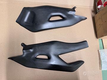 cover forellone carbonio opaco Yamaha R1