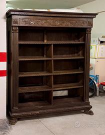 Credenze antiche in legno