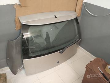 Portellone cofano posteriore fiat punto 188 hgt