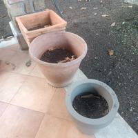 7 vasi da giardino in muratura 