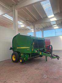 Roto pressa John deere F450E