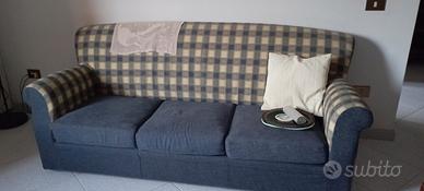 Divani e poltroncina 