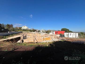 PORZIONE DI BIFAMILIARE A LANUVIO