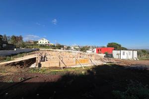 PORZIONE DI BIFAMILIARE A LANUVIO