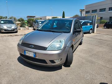 Ford Fiesta 1.2 16V 5p. Ghia BENZINA/ METANO